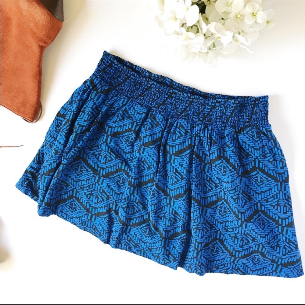 3/$20 Forever21 Blue Aztec Print Mini Skirt